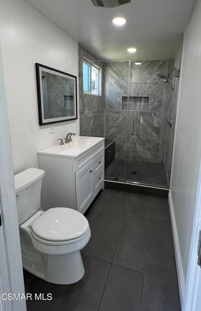 Building Photo - 7472 Ponce Ave