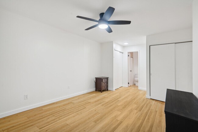 Building Photo - 203B Cypress Point Cir
