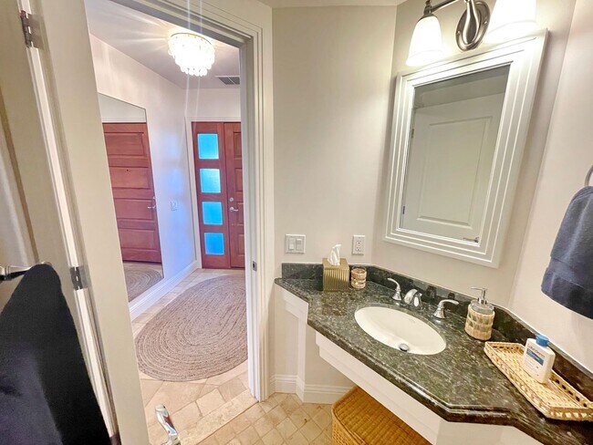 Building Photo - Kai Malu at Wailea luxury furnished townhome, 24-panel PV system, 3 bedroom 2.5 bathroom -Availab...