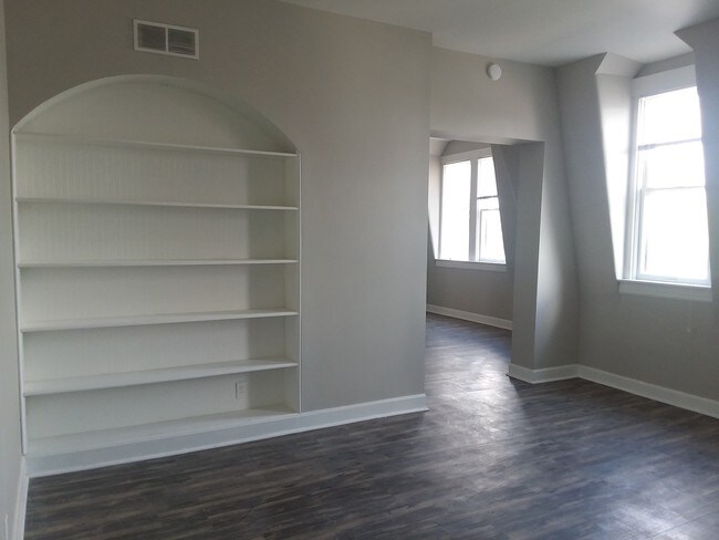 Interior Photo - The Lofts on 10th
