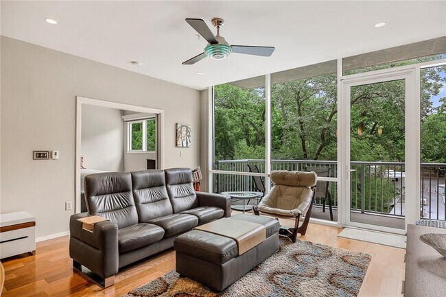 Building Photo - 1600 Barton Springs Rd