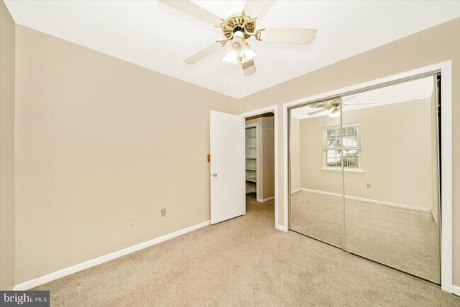 Building Photo - 310 Harry S Truman Dr