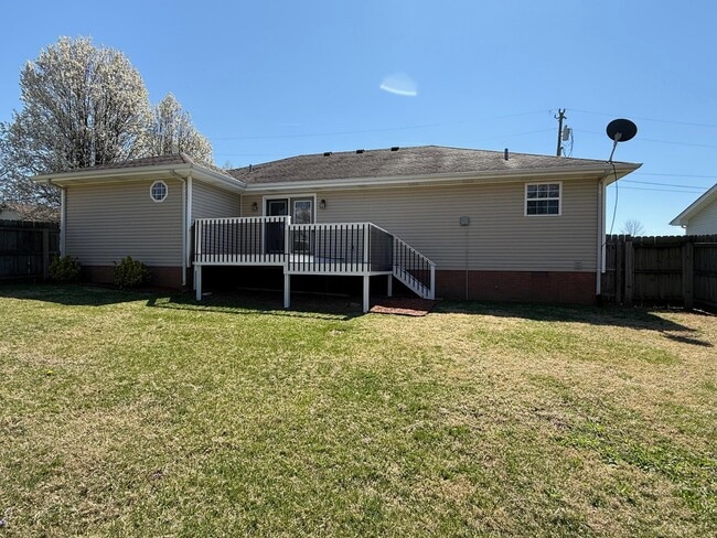 Building Photo - 500 Clifton Ct
