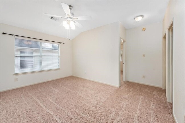 Building Photo - 10039 Noisy Waters Dr