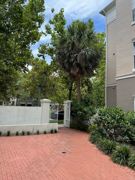 Building Photo - 510 Water St