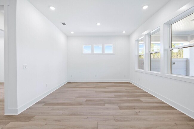Building Photo - 2364 Pathways Drive