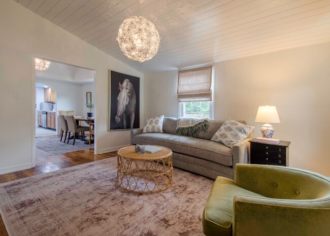 Building Photo - 385 Sherman Ave