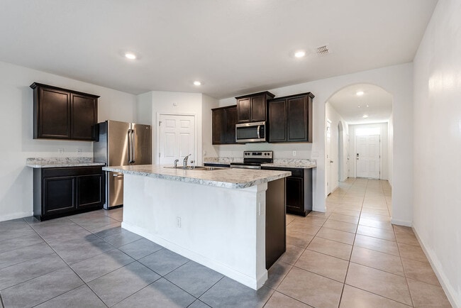 Building Photo - 3202 SW Martin St