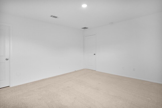 Building Photo - 17155 Quaking Aspen Ln