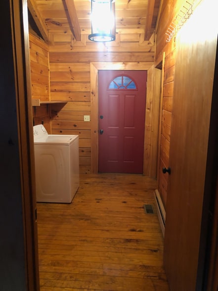 Building Photo - 8795 Hwy 2