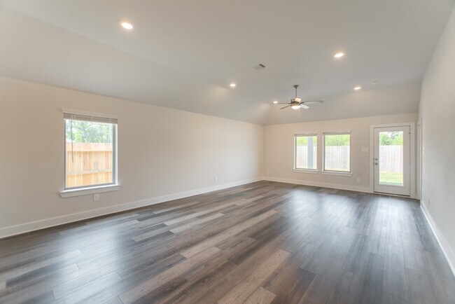 Building Photo - 10289 S Goshawk Trl
