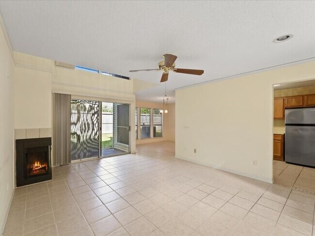 Building Photo - 3317 Golden Trails Dr