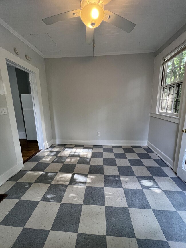 Building Photo - 744 Argonne Ave NE