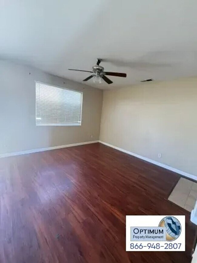 Building Photo - 12654 Meadow St