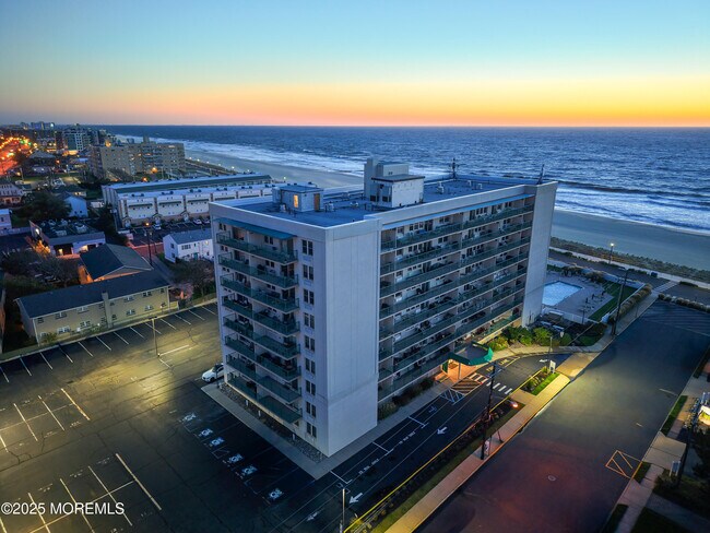Building Photo - 480 Ocean Ave N