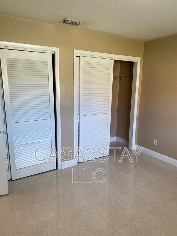 Building Photo - 321 Gordon Ave S