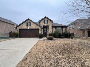 Building Photo - 4207 Cobblestone Cir