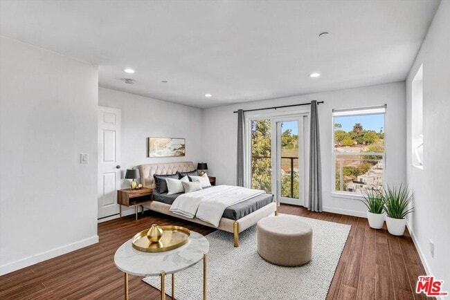 Building Photo - 4255 Raynol St