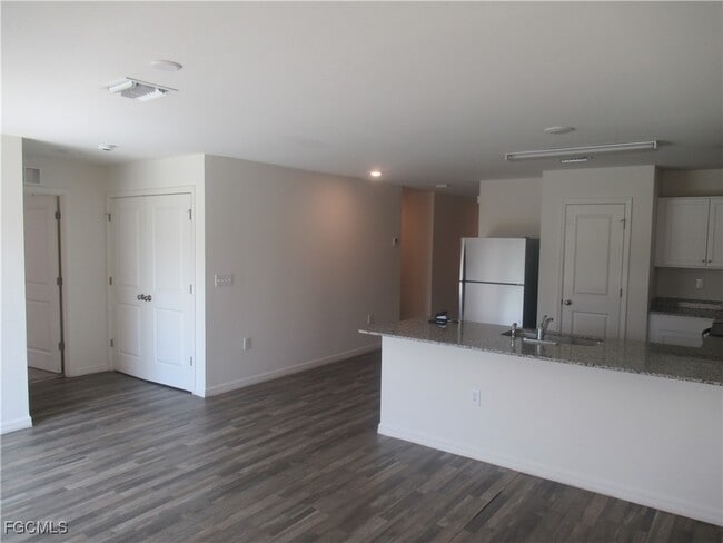Building Photo - 22 NW 7th Terrace