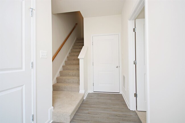 Building Photo - 2091 Kober Way