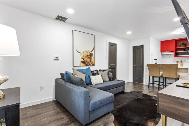 Building Photo - 2620 Arbor St