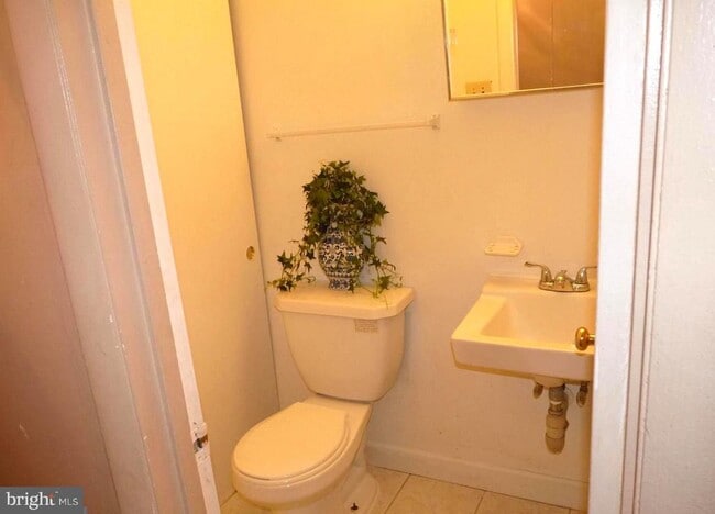 Building Photo - 2930 Buell Ct