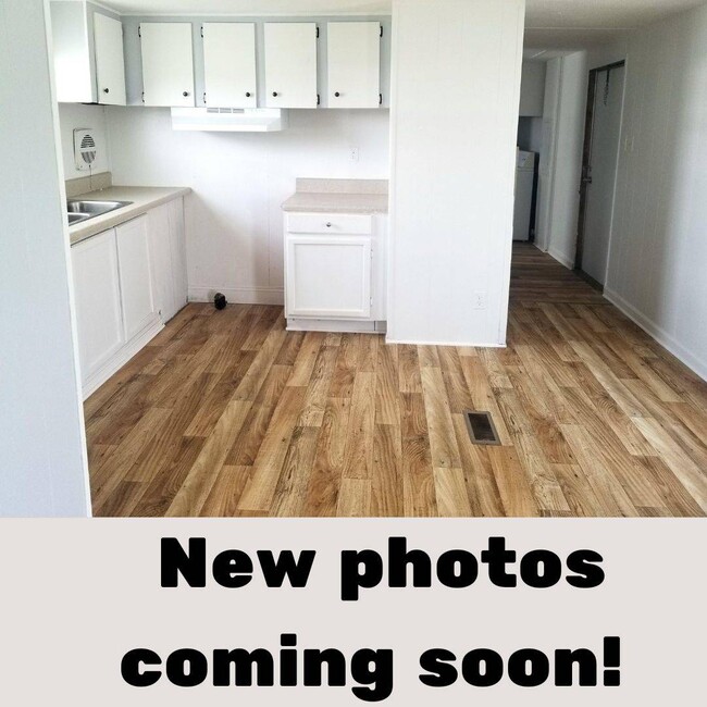 Primary Photo - 106 Exeter Ln