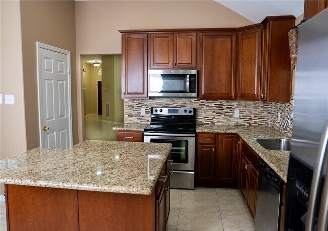 Building Photo - 19 Mystic Glade Ct