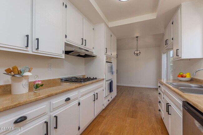 Building Photo - 46 N Northam Ave