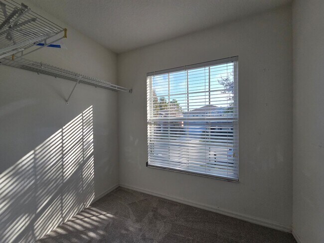 Building Photo - Four Bedroom Home at Waterford Trails in Orlando