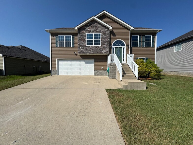 Building Photo - 1351 Freedom Dr