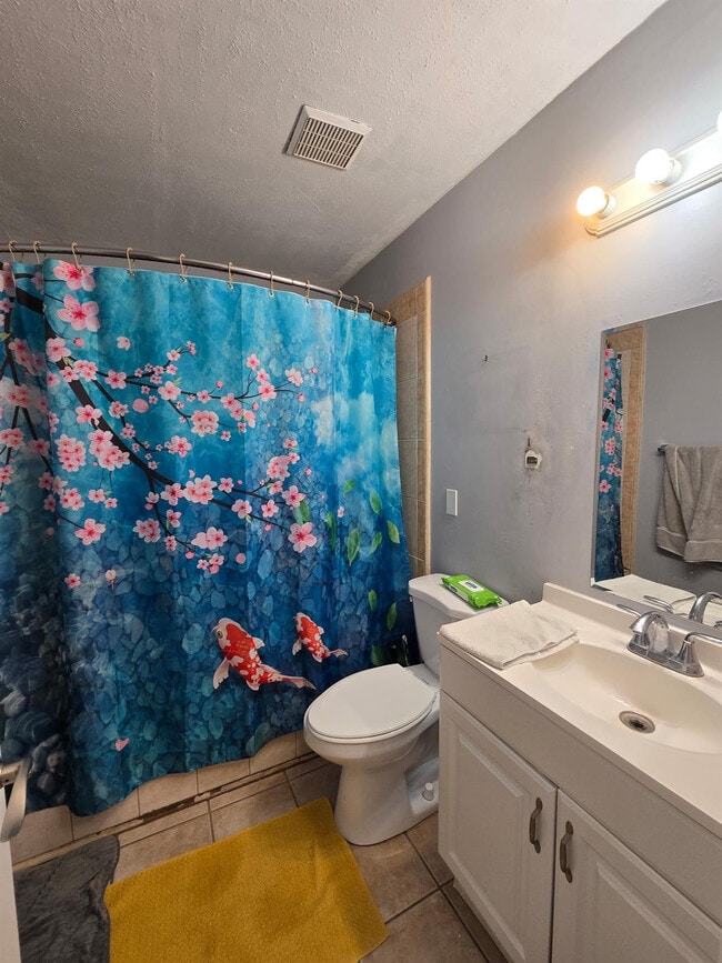 Building Photo - 8515 Plumeria Ave