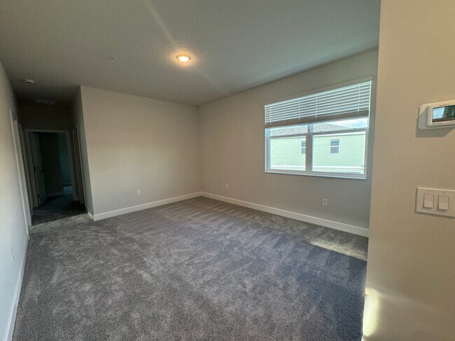 Building Photo - 510 Belmond Dr
