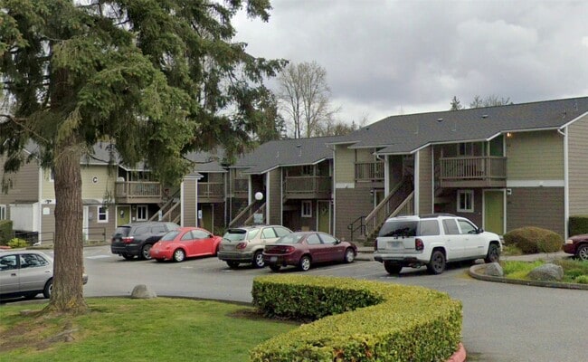 Building Photo - 10018 5th Pl SE