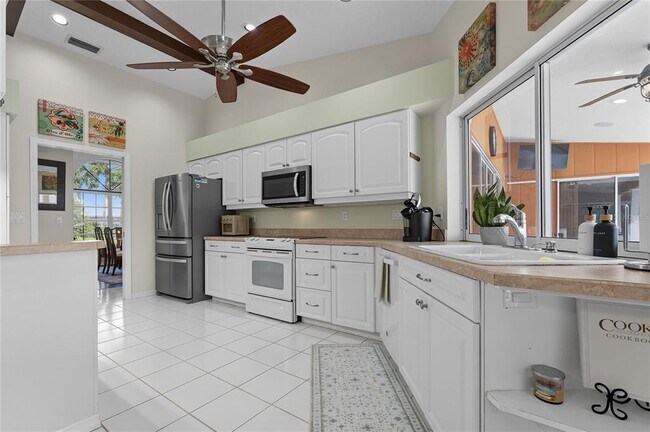 Building Photo - 1447 Gleneagles Dr
