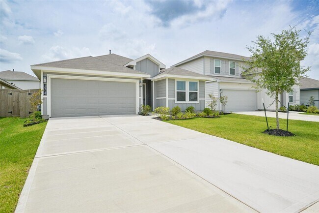 Building Photo - 14719 Evergreen Orchards Ln