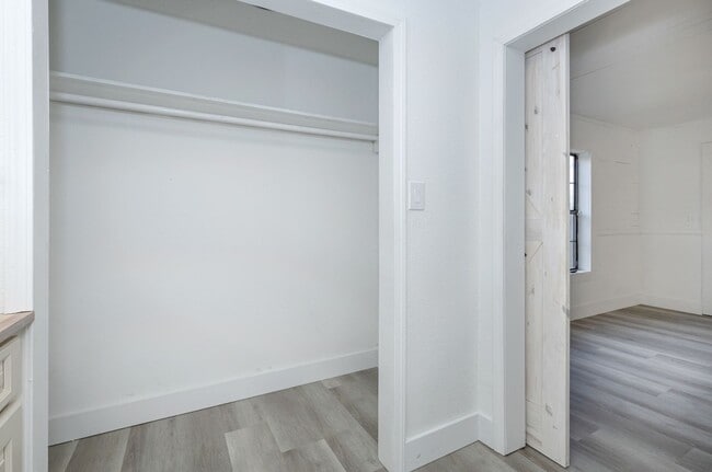 Building Photo - Fully remodeled home for rent!