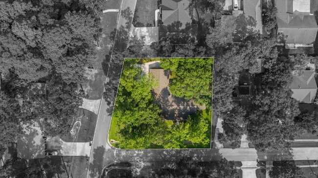 Building Photo - Experience the Golf Course Lifestyle in Panorama Village Enjoy the best of community living in th...