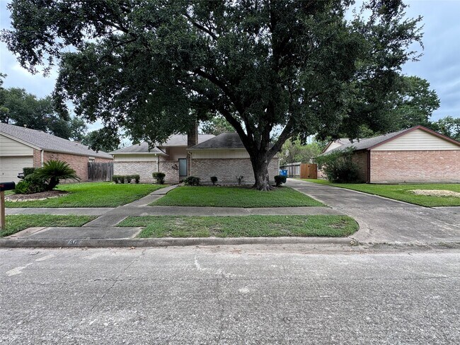 Building Photo - 7918 Midland Forest Dr
