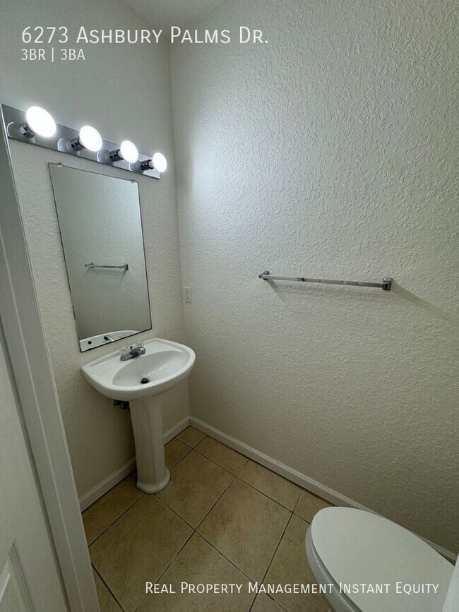 Building Photo - 6273 Ashbury Palms Dr