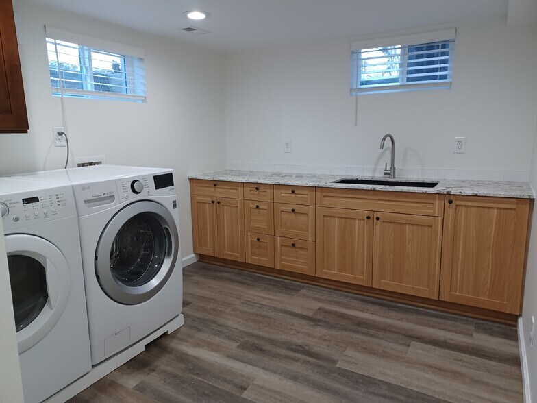 Basement laundry room - 149 E 700 S
