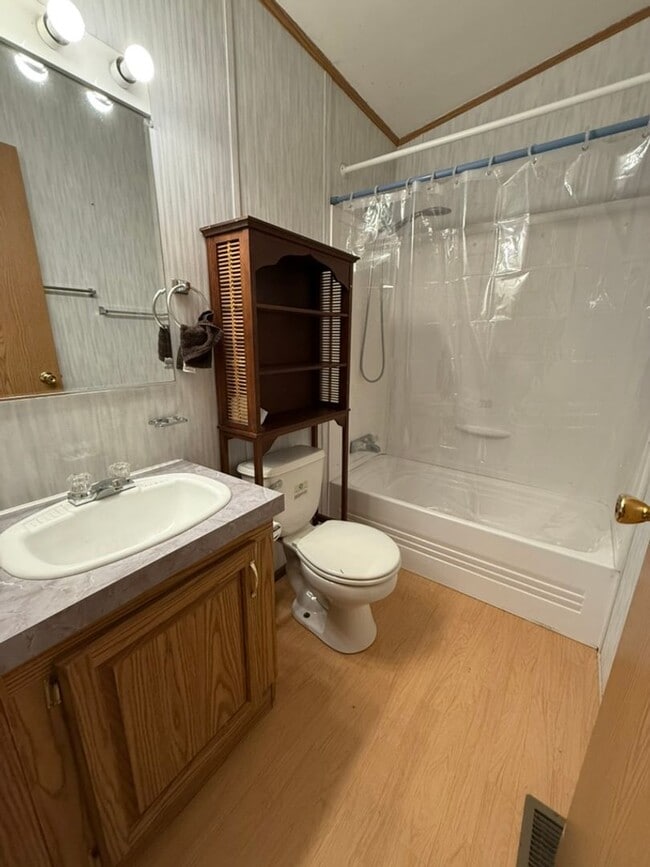 Building Photo - Peaceful 2-Bedroom with Den Home on Over an Acre with Private River Trail 3 Bedrooms | 2 Bathroom...