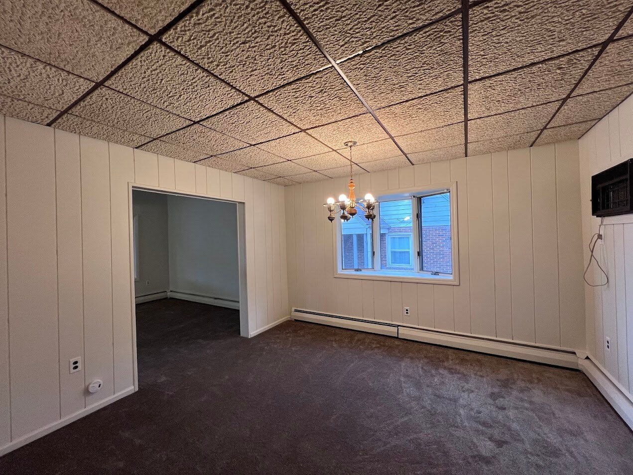 Building Photo - 304 Marie St