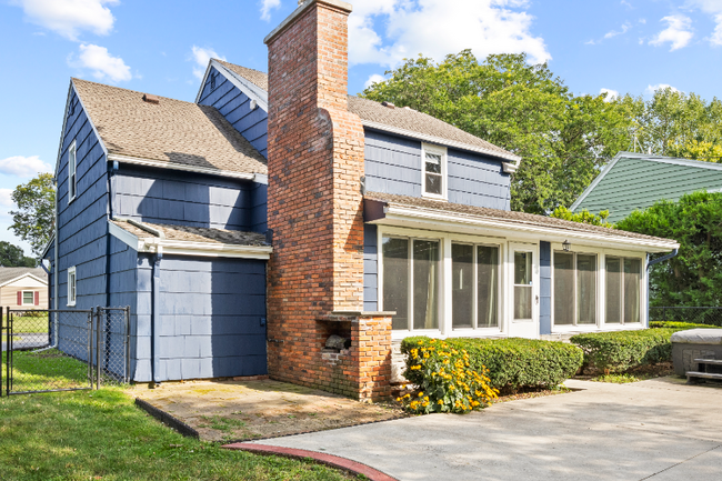 Building Photo - 166 Ridgemont Dr