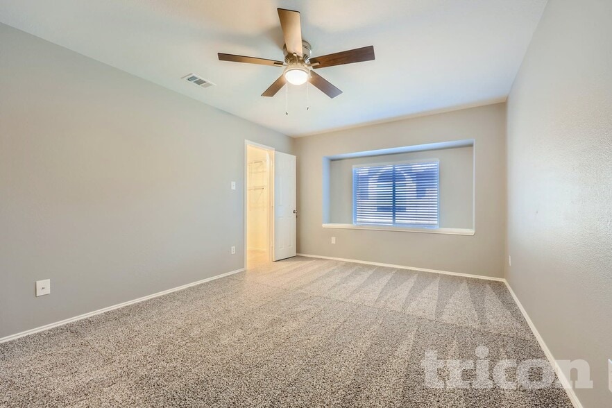 Building Photo - 513 Tripp Tr