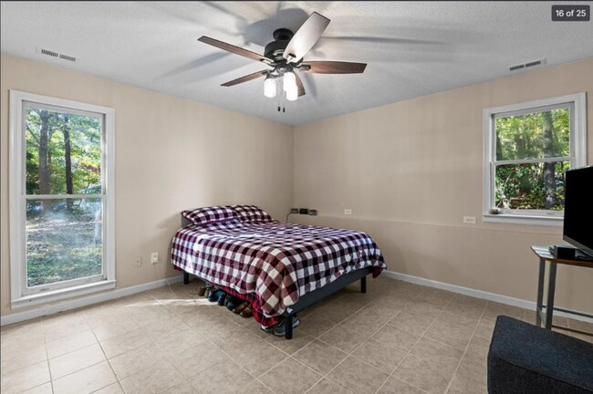 Building Photo - 106 Blackfoot Dr