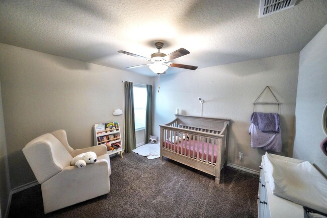 Building Photo - Stunning Home with 3-Car Garage in New Bra...