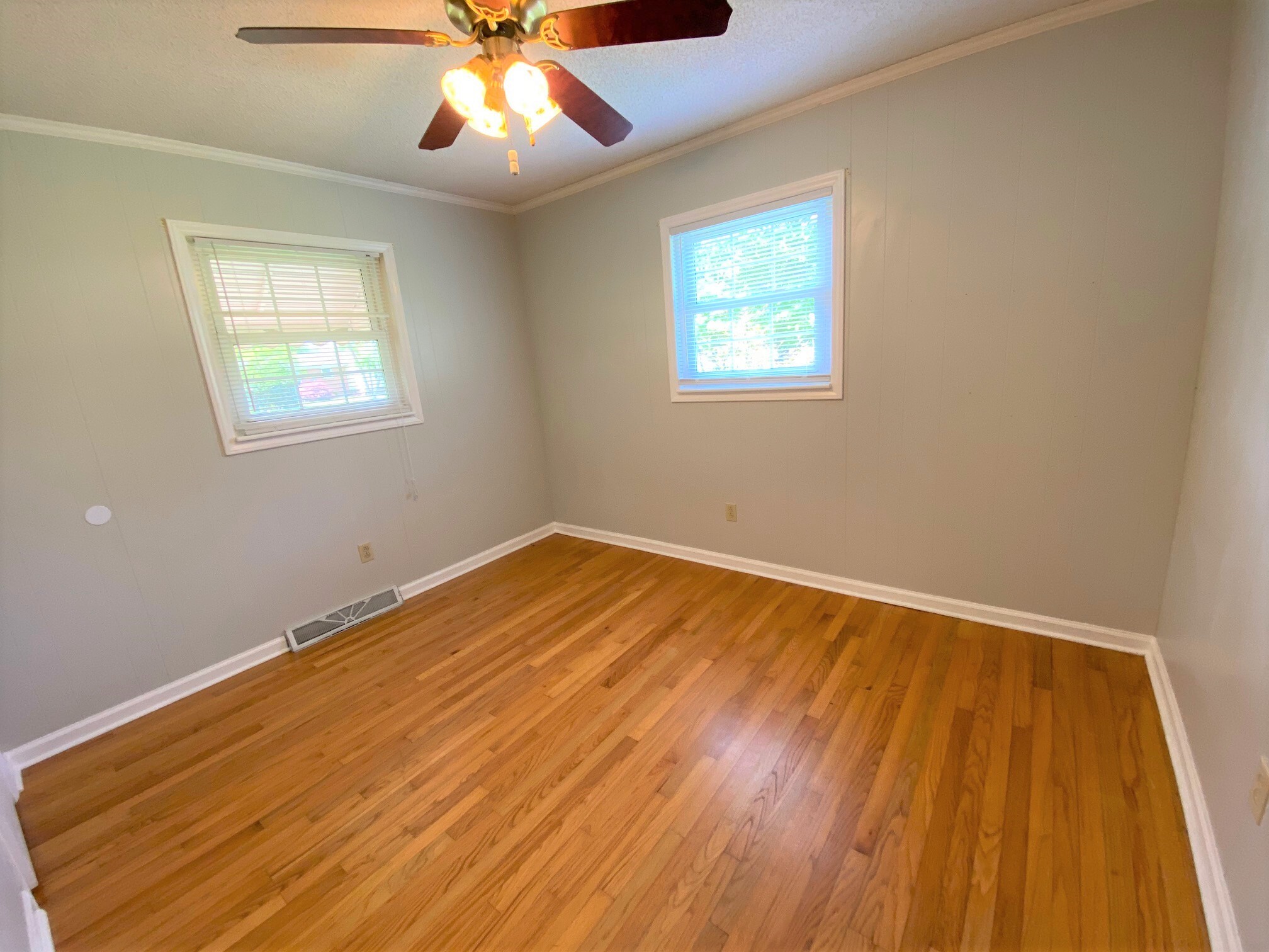 Bedroom 3 - 728 Phelps and Workman Rd