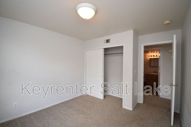 Building Photo - 531 S 900 East B-10