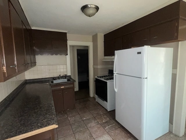 Building Photo - 159 Annetta St